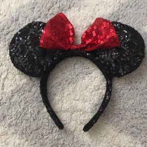 Minnie Mouse Ears